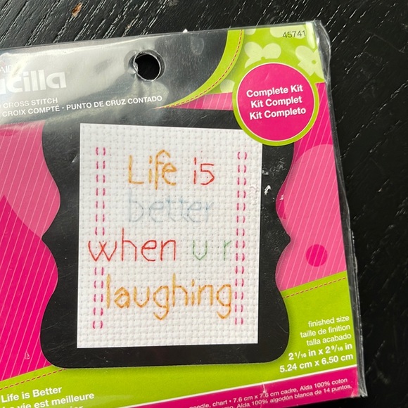 Needlepoint cross stitch craft kit with frame - Picture 1 of 2